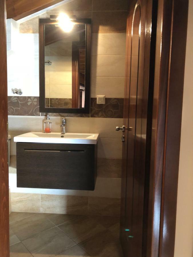 The Loft Apartment Chios Town Ngoại thất bức ảnh